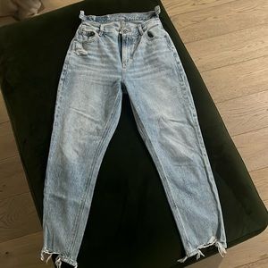 American eagle Highest rise mom Jean size 0